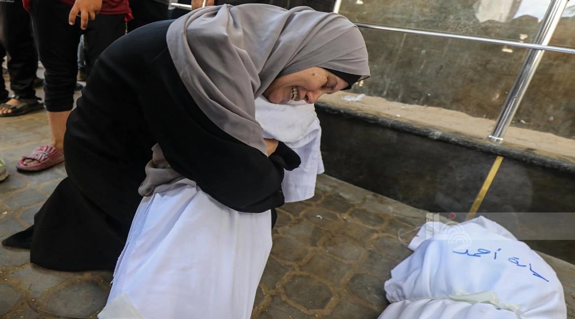 استشهاد 5 مواطنين فلسطينيين ومصابون في قصف العدو الصهيوني منزلا غرب مدينة غزة