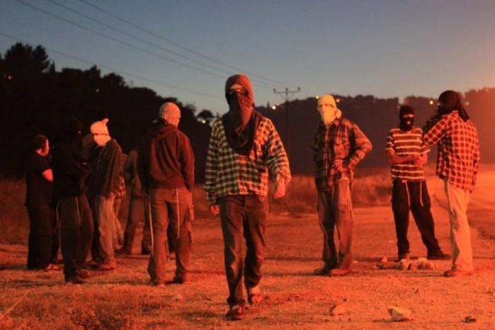 3 إصابات بينهم مواطنتان فلسطينيتان إثر اعتداء المستوطنين عليهم في يطا جنوب الخليل