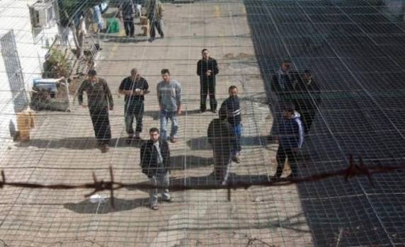 “تضامن”: سياسة الإبعاد القسري بحق الأسرى الفلسطينيين جريمة حرب مكتملة الأركان