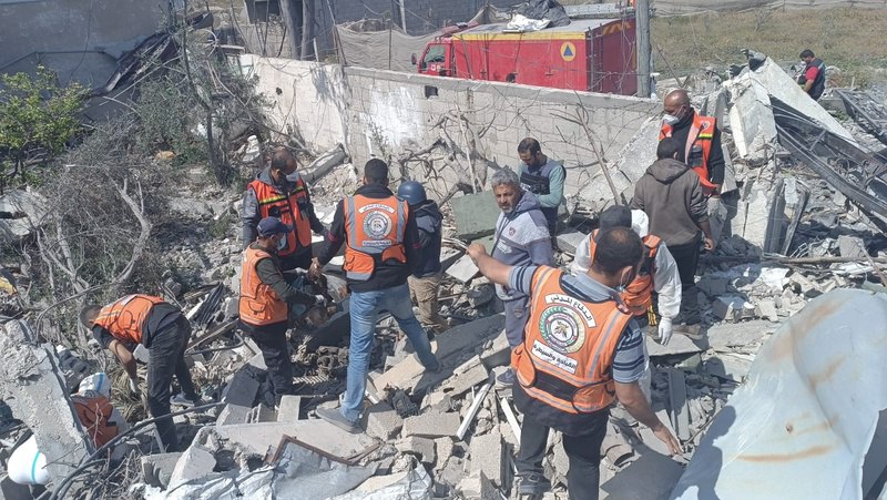الدفاع المدني في غزة ينفذ 30 مهمة خلال 24 ساعة