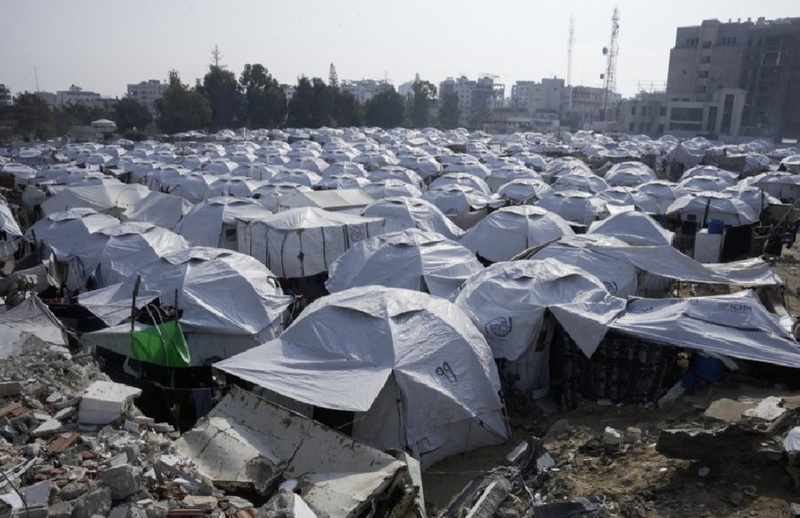 ” الدولية للهجرة ” ترسل أكثر من 47 ألف مادة إغاثية لدعم النازحين في غزة