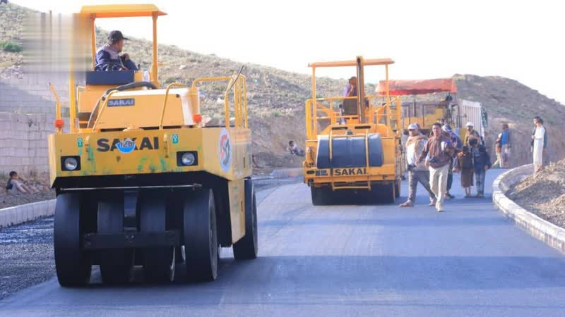 تدشين العمل بسفلتة دائري شملان في همدان