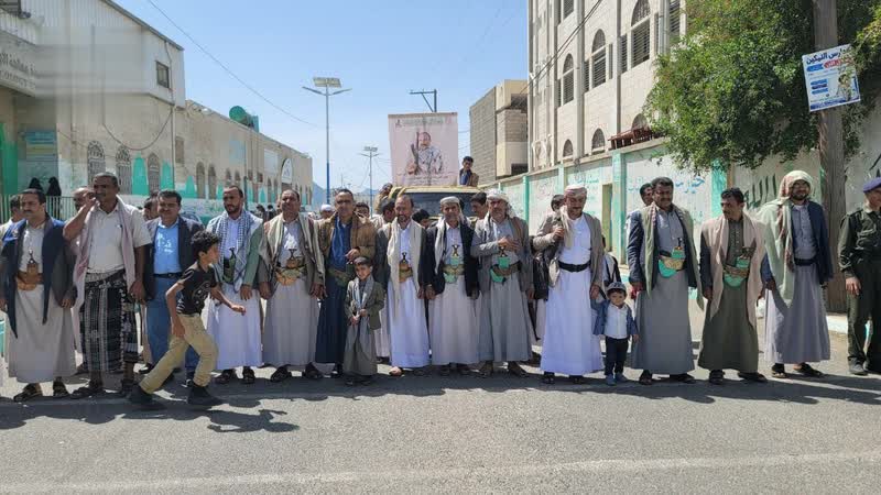 تشييع جثمان الشهيد علي علي يمن في حجة