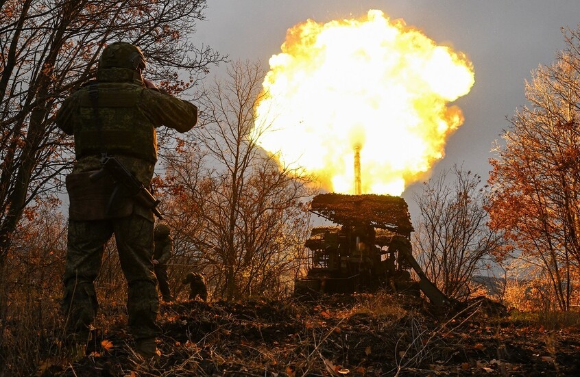 الجيش الروسي يتقدم في دونيتسك ويعلن تحييد مئات الجنود وتدمير معدات الأوكرانية