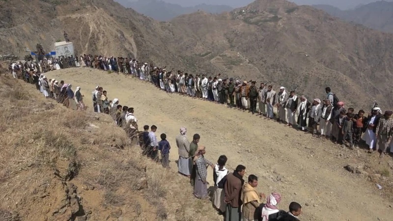 وقفة مسلحة ومسير في الجبين بريمة وفاء للشهداء وتأكيدا على الجهوزية