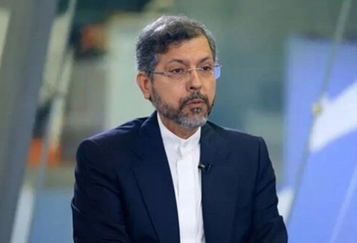 خطيب‌ زاده: القنوات بين الولايات المتحدة وإيران كثيرة، لكن الرسائل الجديرة بالإهتمام قليلة