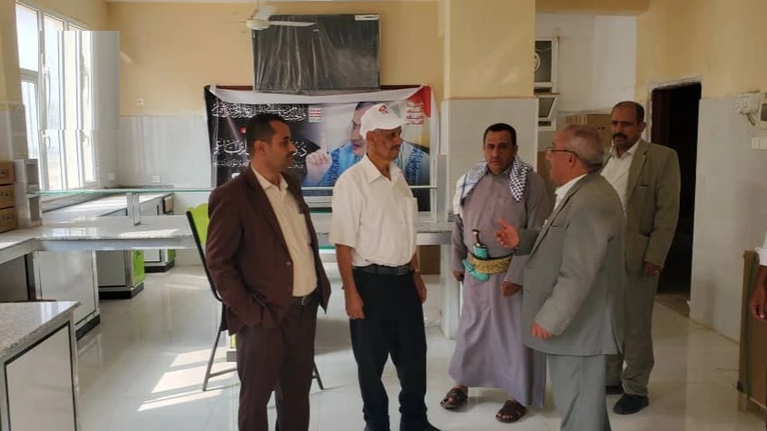 حجة .. وكيل وزارة الزراعة والثروة السمكية يتفقد معامل كلية الزراعة في عبس