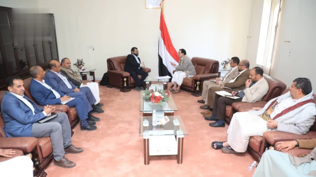 وزيرا المالية والصحة يناقشان سبل تطوير المنظومة الصحية