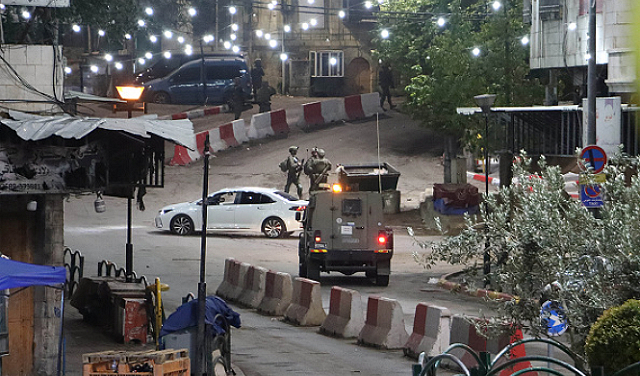 إصابة 4 فلسطينيين برصاص العدو الإسرائيلي في القدس ورام الله