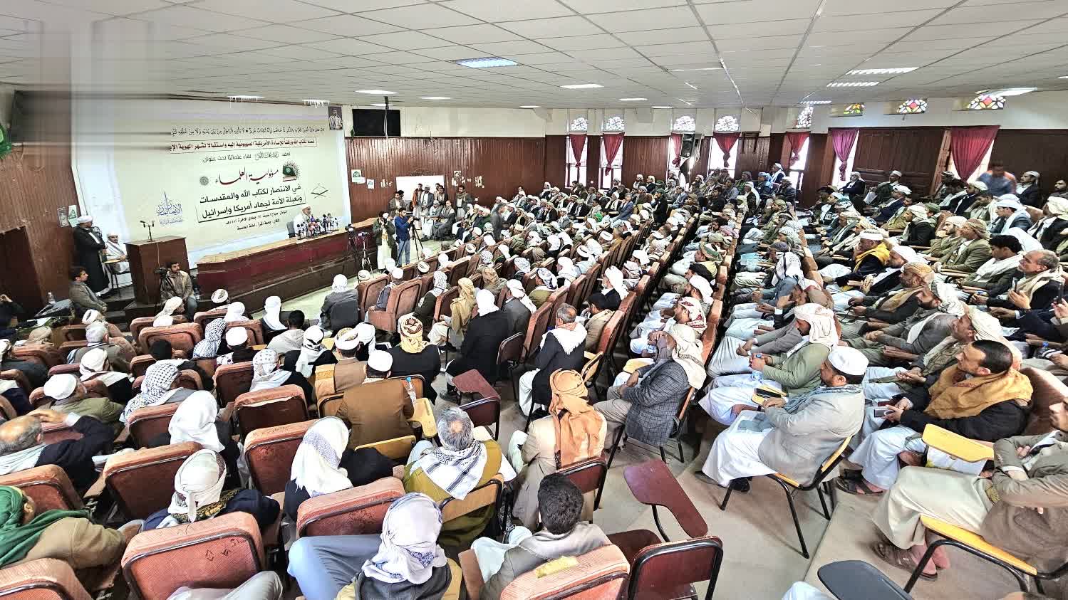 علماء اليمن: من أساء للقرآن الكريم مهدور الدم شرعًا