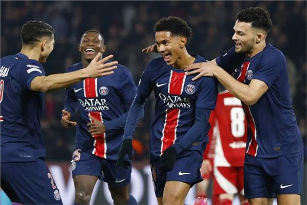 باريس سان جيرمان يفوز على ميتز بثلاثية في الدوري الفرنسي