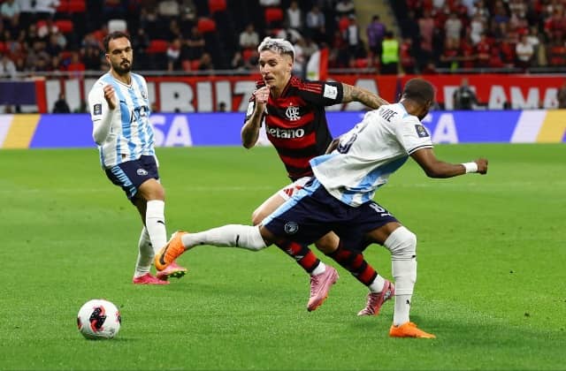 فلامنغو يهزم بيراميدز ويتأهل لنهائي كأس القارات للأندية