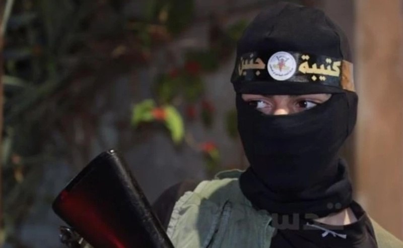 سرايا القدس تفجر عبوة ناسفة بآلية عسكرية صهيونية في الضفة