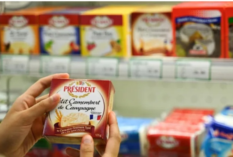 الصين تفرض رسوماً على منتجات الألبان الأوروبية