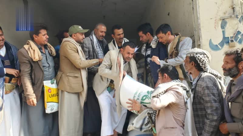 توزيع الزكاة العينية على 220 أسرة في شرس بحجة”