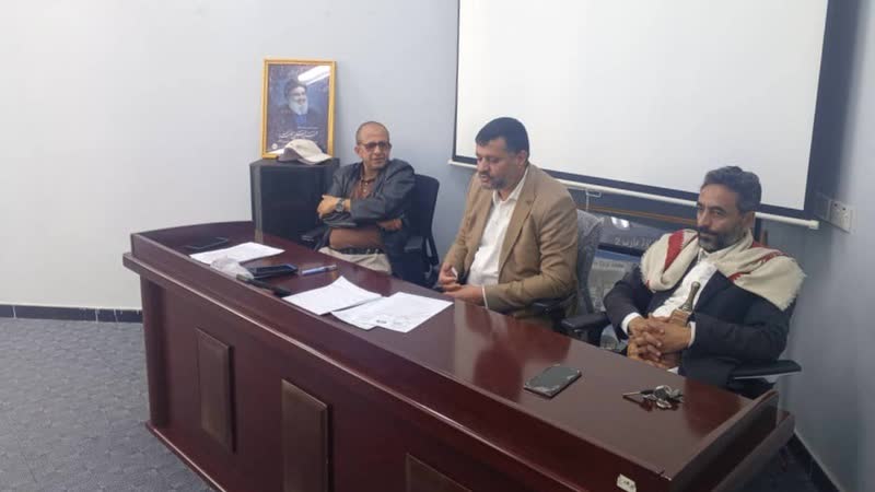 اجتماع لمناقشة إجراءات الأمن والسلامة في محطات الوقود في إب