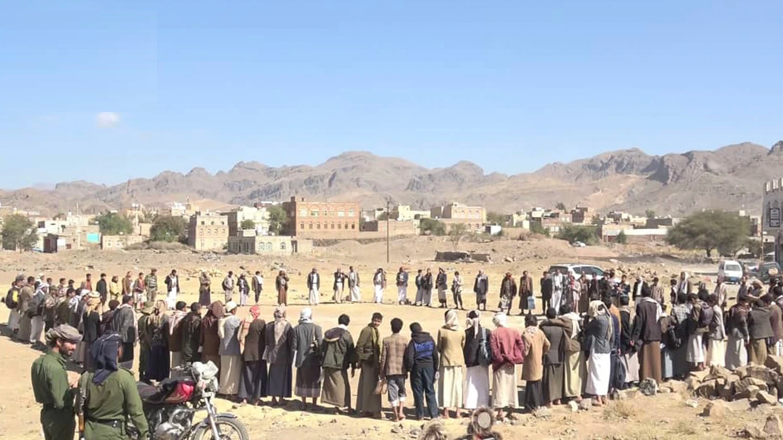 وقفة في جحانة بمحافظة صنعاء تنديدًا بالإساءة للقرآن الكريم