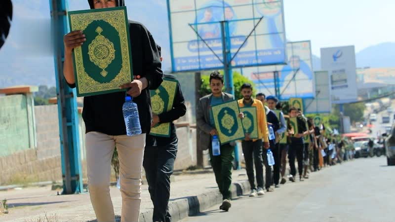 مسير لخريجي دورات “طوفان الأقصى” من طلاب الجامعات في إب