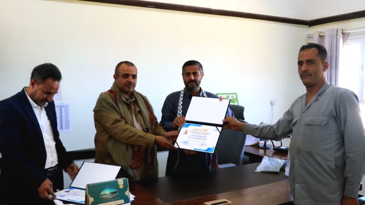 تكريم الكادر الهندسي بفرع الاتصالات في ذمار