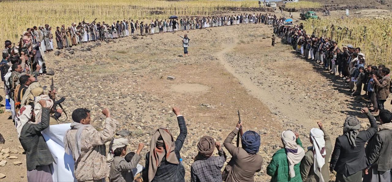 وقفات شعبية في ذمار تأكيداً على الجهوزية والاستعداداً للجولة القادمة