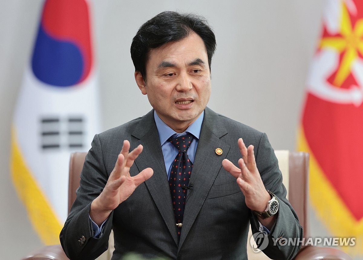 وزير الدفاع الكوري الجنوبي ينفي مزاعم كوريا الشمالية بشأن توغل الطائرات المسيرة