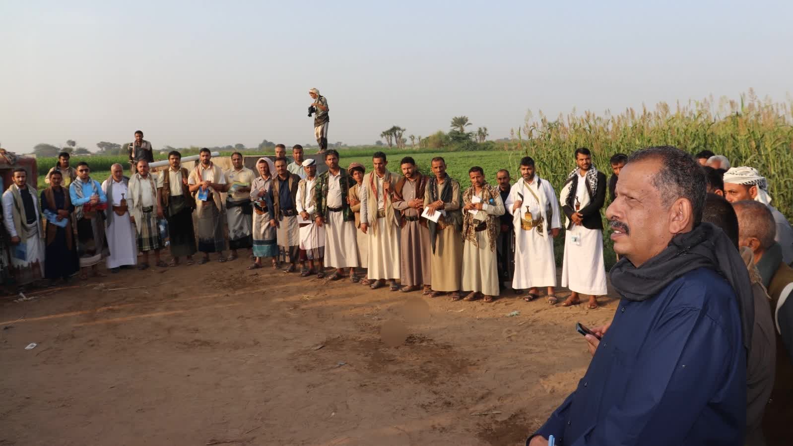 اختتام زيارة ميدانية للاطلاع على نجاحات الجمعيات التعاونية في الحديدة