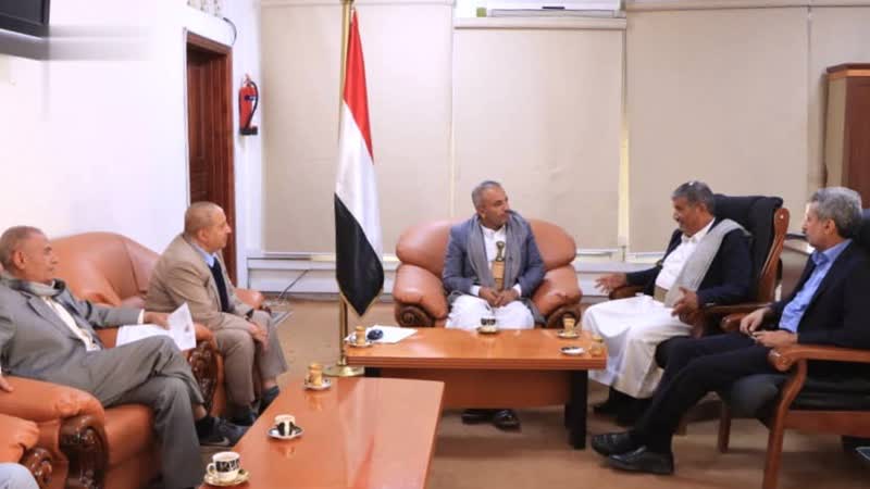 لقاء في صنعاء لمناقشة تعزيز التعاون بين الخدمة المدنية والنيابة العامة