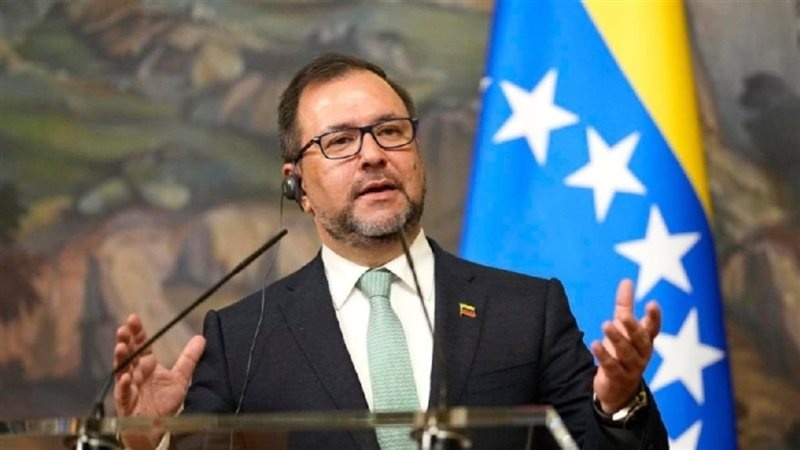 وزير خارجية فنزويلا: من يختطف رئيساً يختطف سيادة شعب