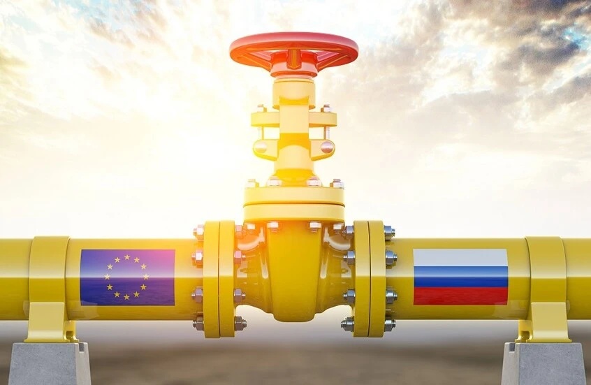 الاتحاد الأوروبي يخسر نحو 300 مليار يورو بسبب التخلي عن النفط الروسي