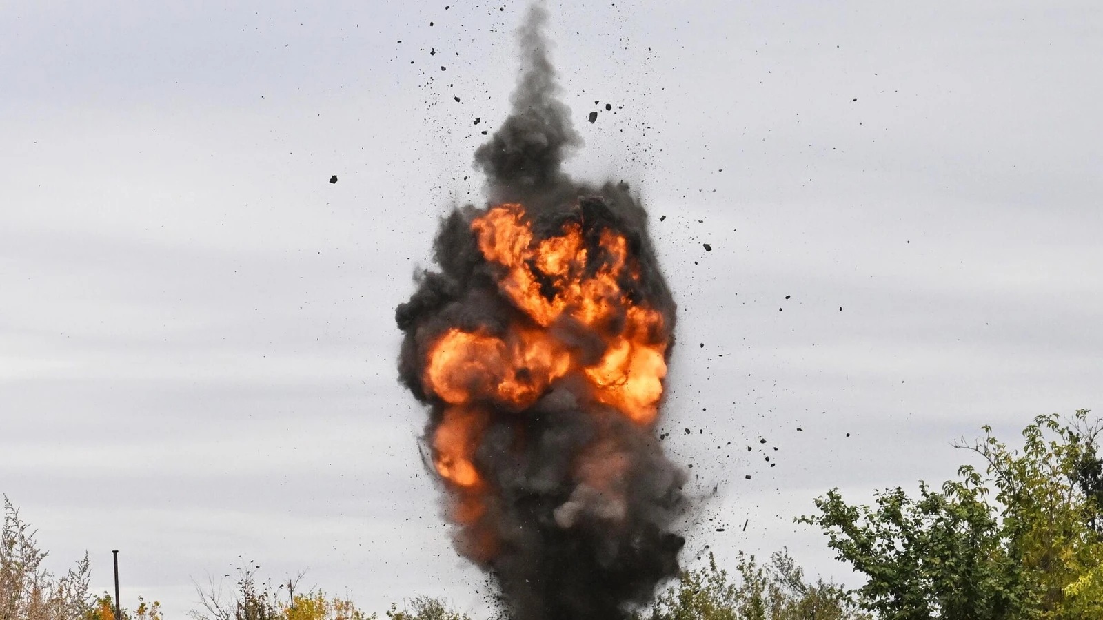 القوات الأوكرانية تستهدف أراضي دونيتسك مرة واحدة خلال 24 ساعة