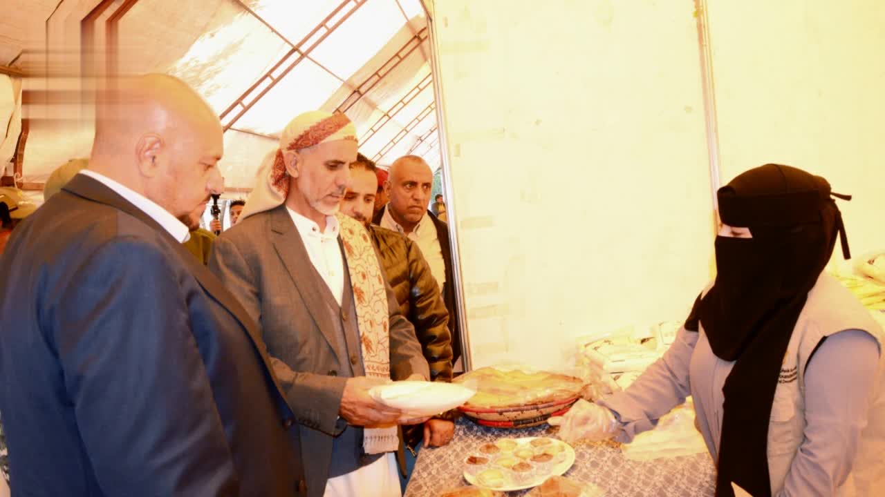 العلامة مفتاح يزور معرض “إيفنت فاستيفال” الشهر الكريم السادس