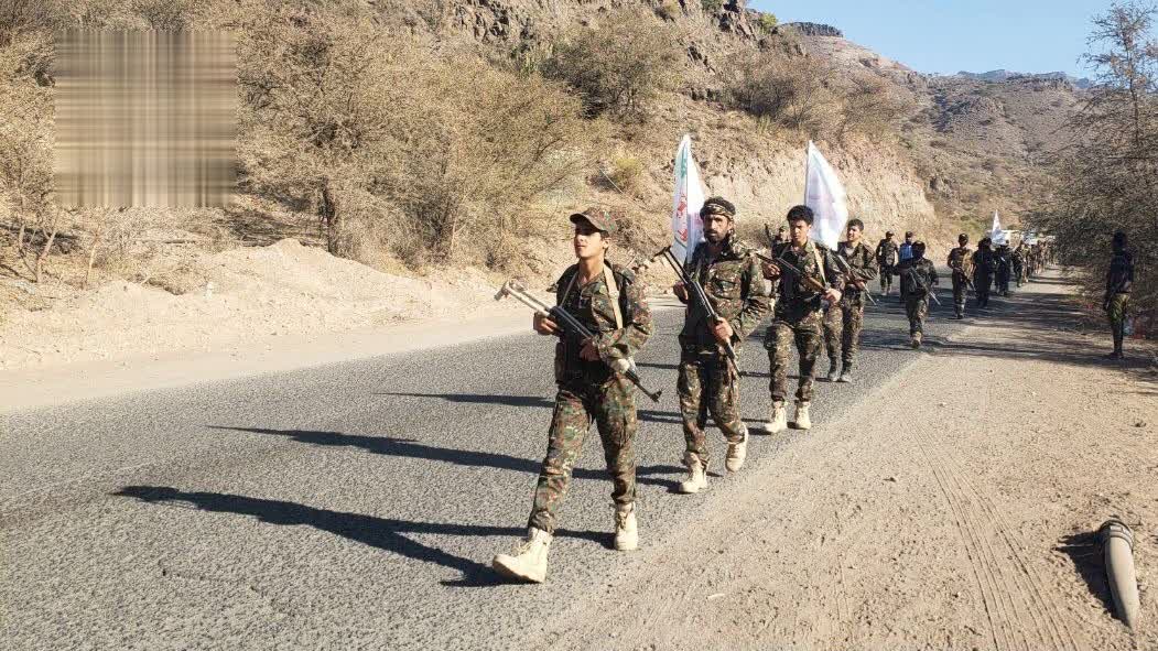 مسير عسكري في الضالع تأكيداً على الجهوزية والاستعداد لمواجهة أي تصعيد للعدو