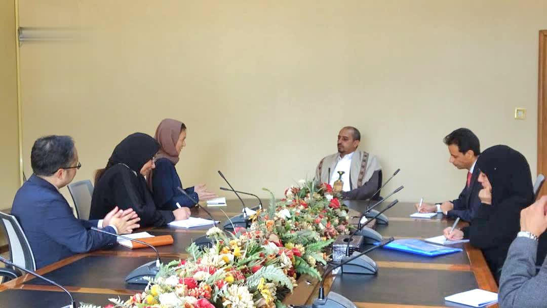 أبو راس يلتقي القائم بأعمال رئيس بعثة الأمم المتحدة لدعم اتفاق الحديدة “أونمها”