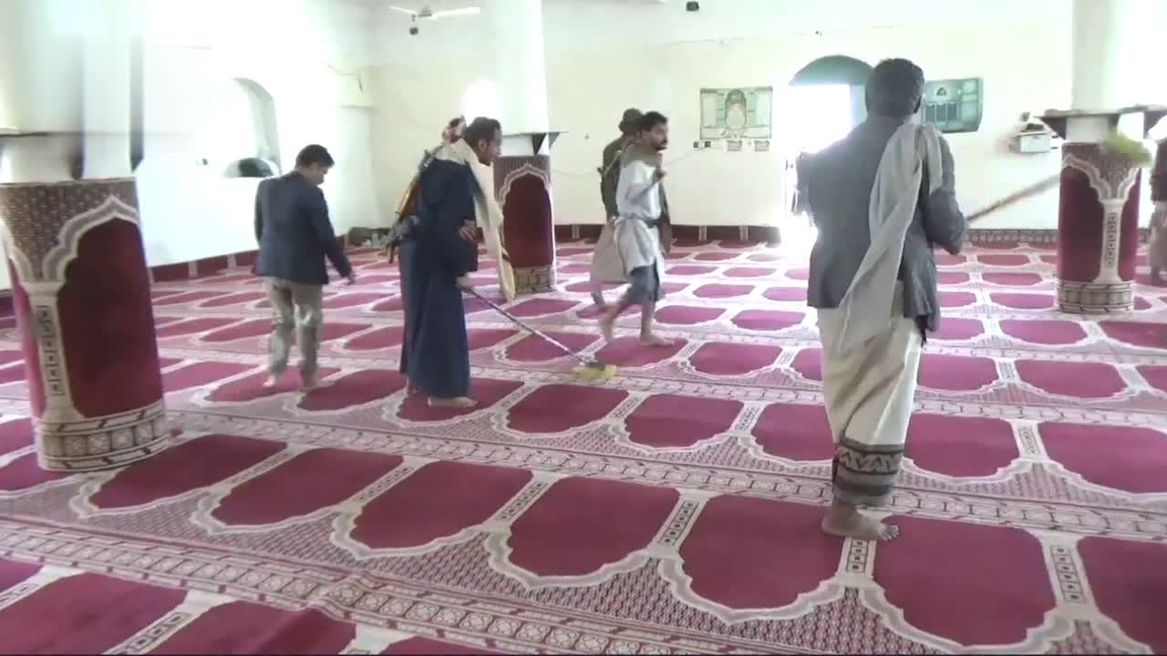 تدشين حملة “أن طهّر بيتي” في الجوبة بمأرب