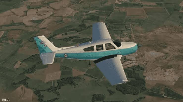 تحطم طائرة تدريب عسكرية غرب ايران واستشهاد احد طياريها