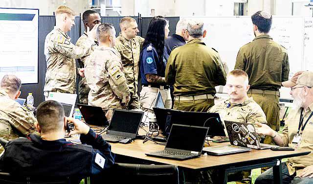 الكشف عن تفاصيل مخطط ترامب الكبير في غزة: بناء قاعدة عسكرية ضخمة محاطة بـ 26 برجا وعشرات الملاجئ تحت الأرض