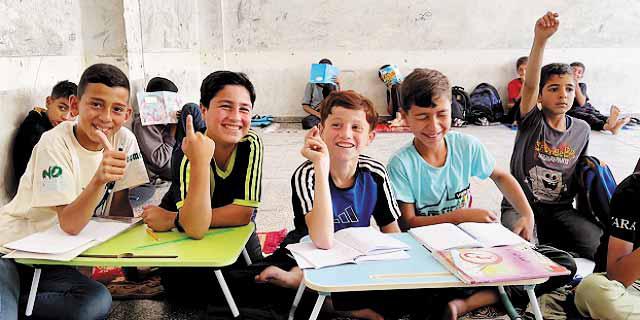 “الإبادة المعرفية” في غزة.. كيف تُبيد إسرائيل الذاكرة بكسر سلسلة إنتاج الوعي؟