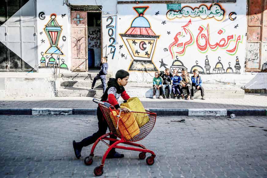 رمضان في يومه الثامن ..غزة تصوم على إيقاع الفقد تحت هدنة بلا يقين