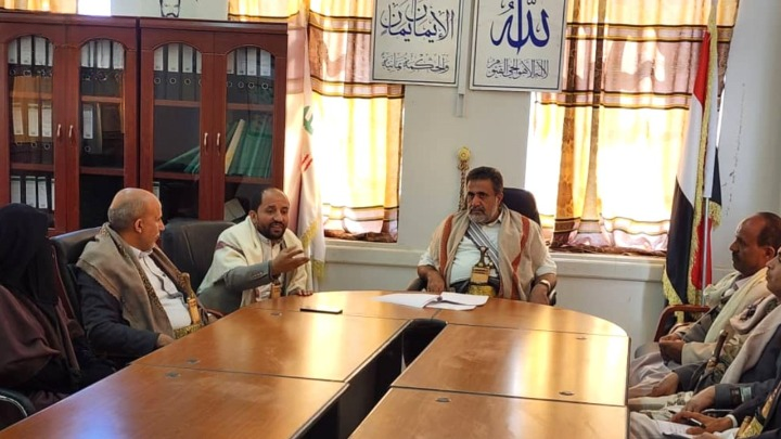 مناقشة آلية توزيع المساعدات الرمضانية على الأسر المستحقة في البيضاء