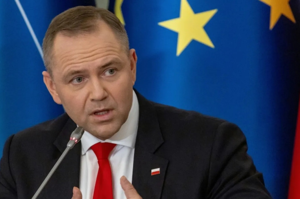 وزير بولندي: الدفاع ضد أي عدوان روسي سيكلف 1.2 تريليون يورو