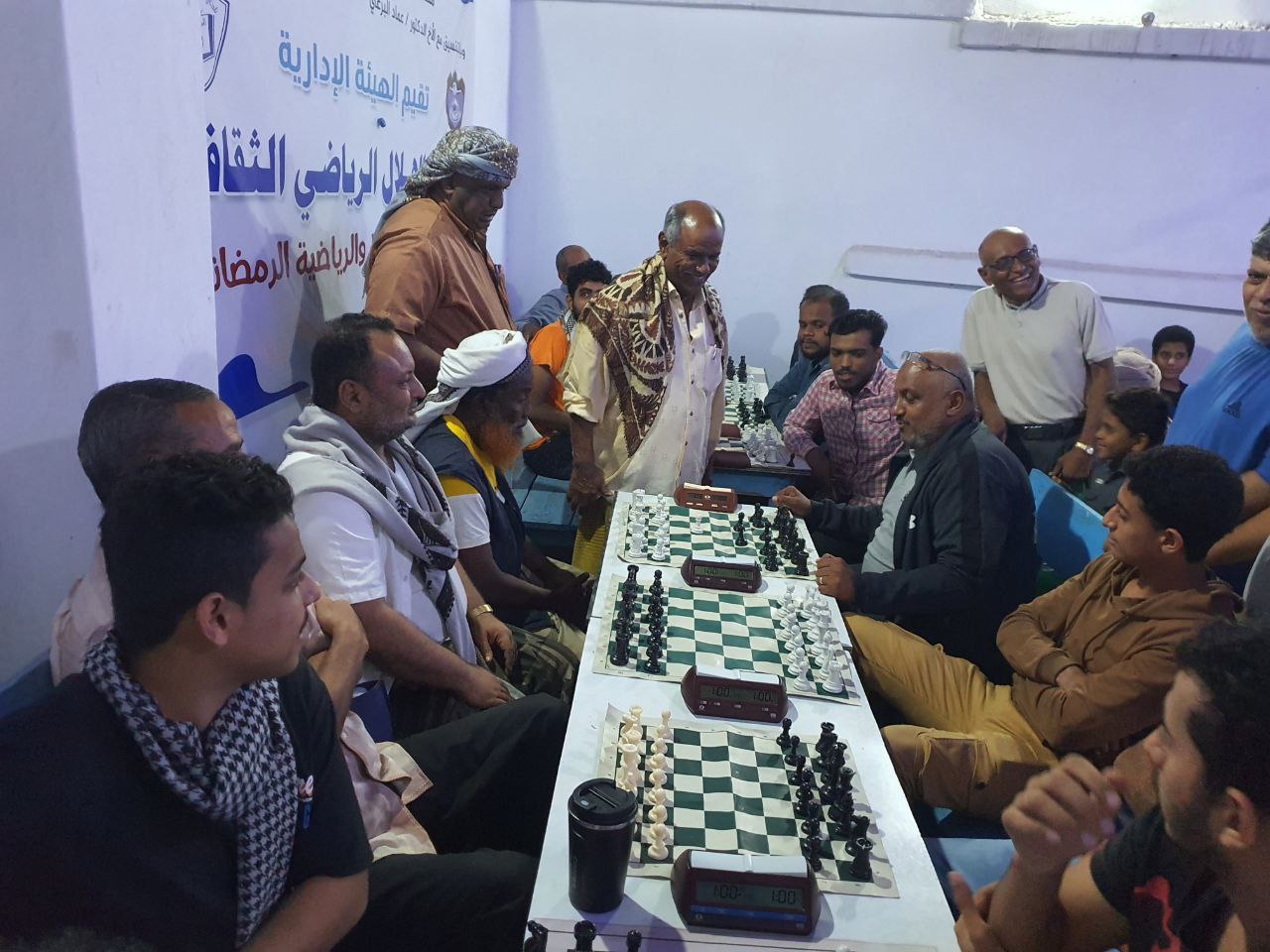 تدشين أنشطة رياضية وثقافية رمضانية في نادي الهلال بالحديدة