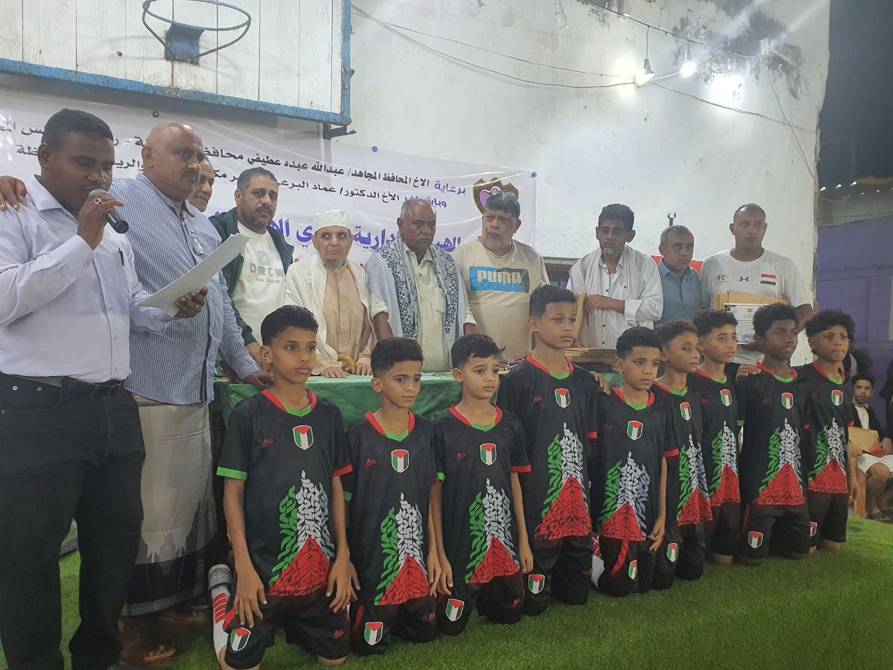 هلال الحديدة يكرم الفائزين في مسابقاته الرمضانية