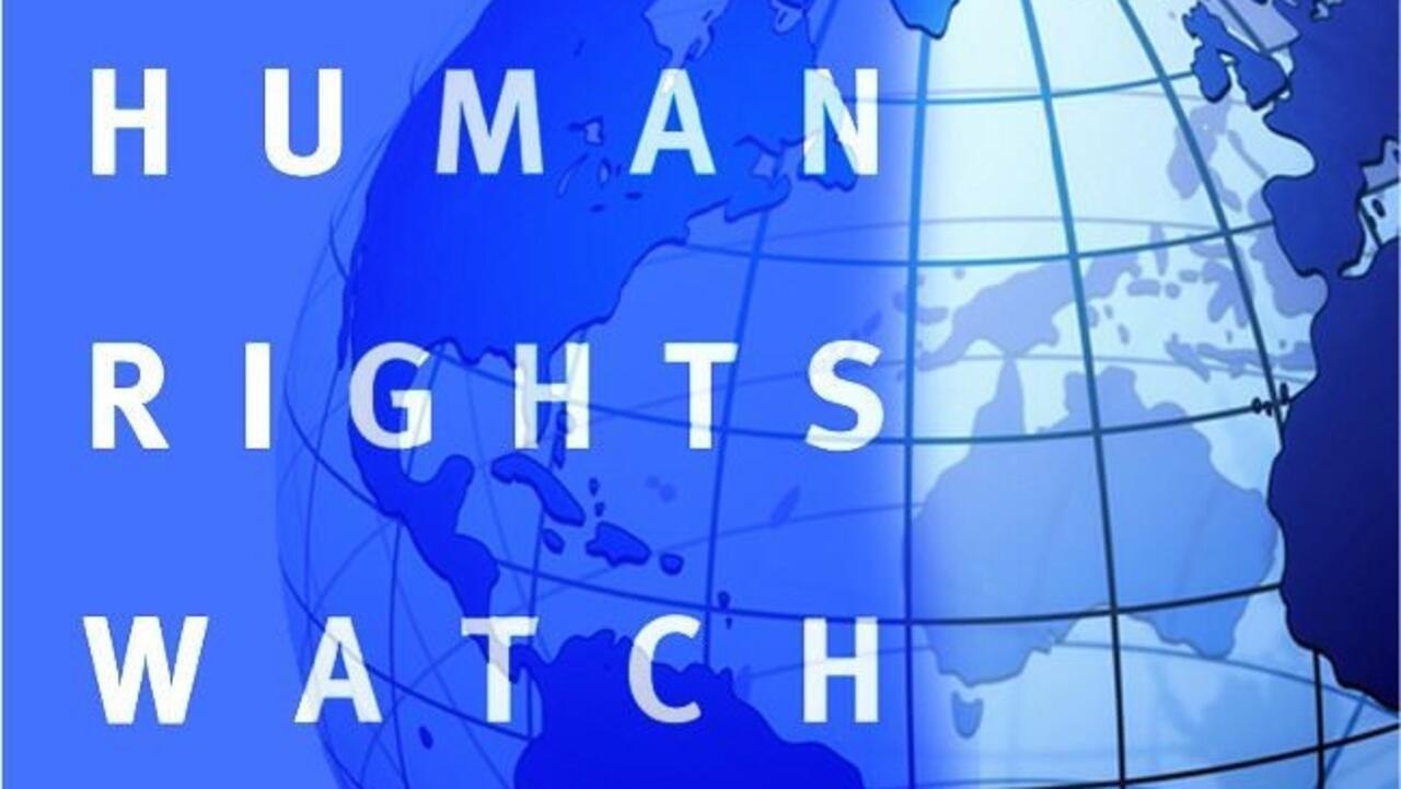 “رايتس ووتش” تطالب باعتقال المجرم نتنياهو حال زيارته المجر