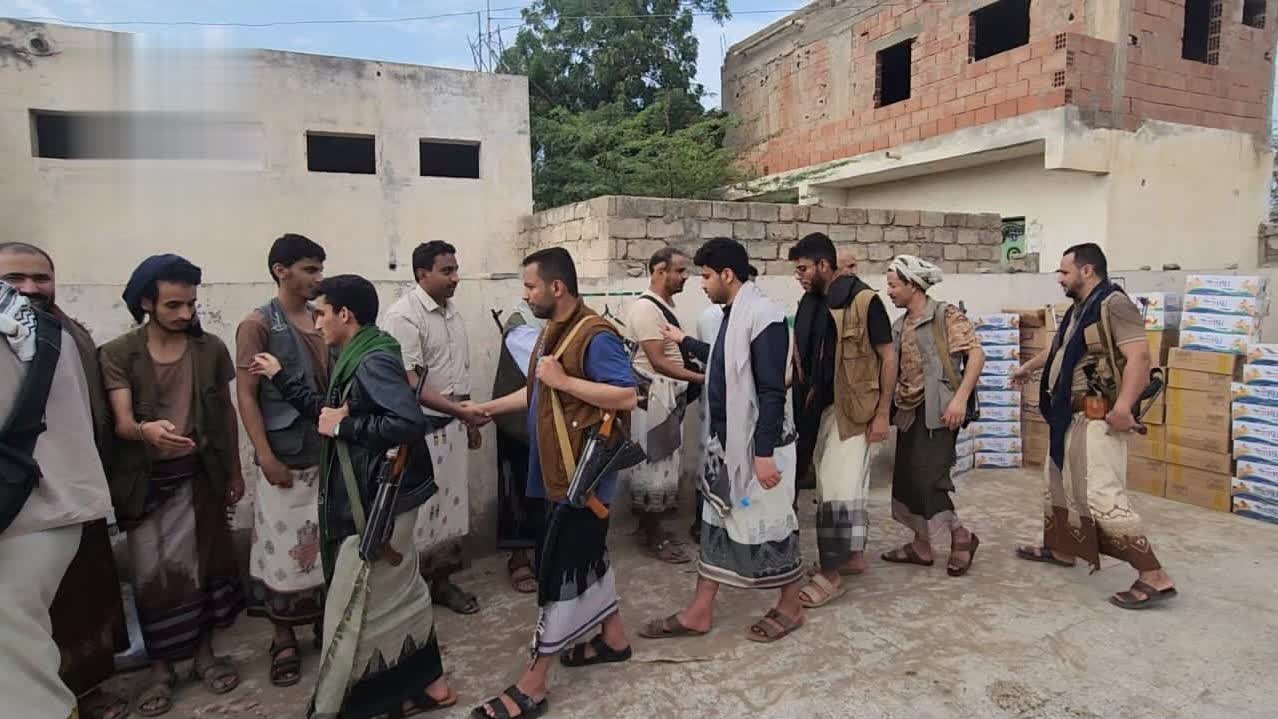 قافلة عيدية من أبناء مديرية السبعين للمرابطين في الساحل الغربي