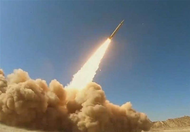 إيران تعن تنفيذ “الموجة 70” واستهداف أكثر من 55 موقعًا أمريكيًا وصهيونيًا في غرب آسيا