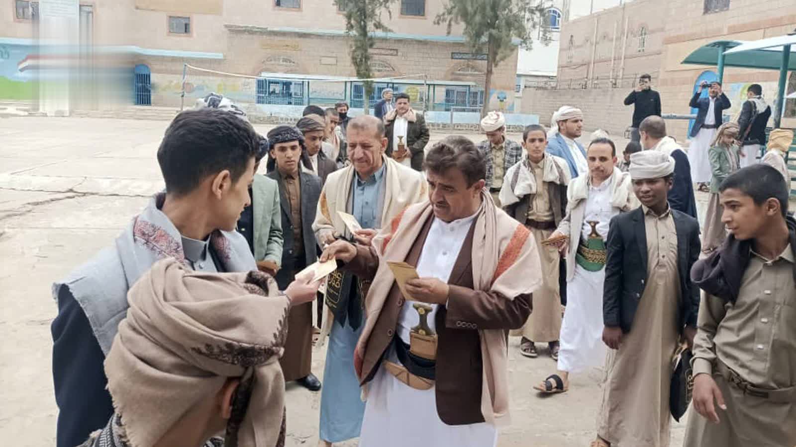 زيارات لعدد من دور رعاية الأطفال في العاصمة