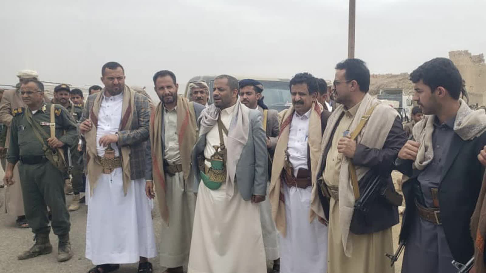 زيارة عيدية لتفقد أحوال المرابطين في جبهات صرواح بمأرب