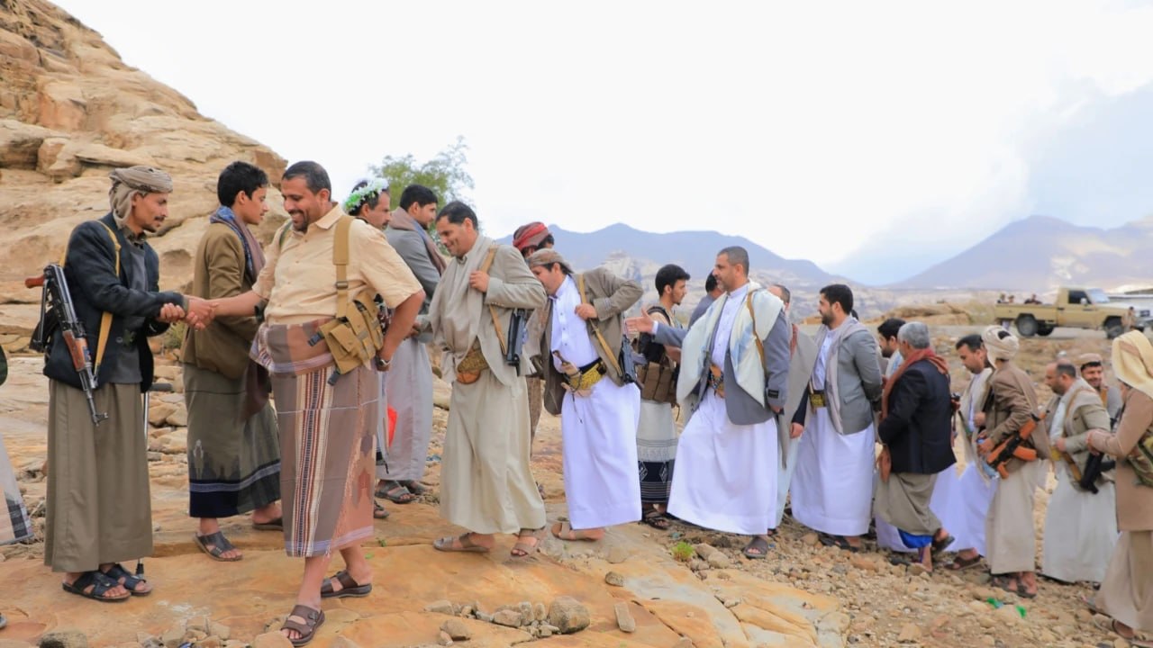 قيادات من مكتب الرئاسة تتفقد أحوال المرابطين في جبهة عسير