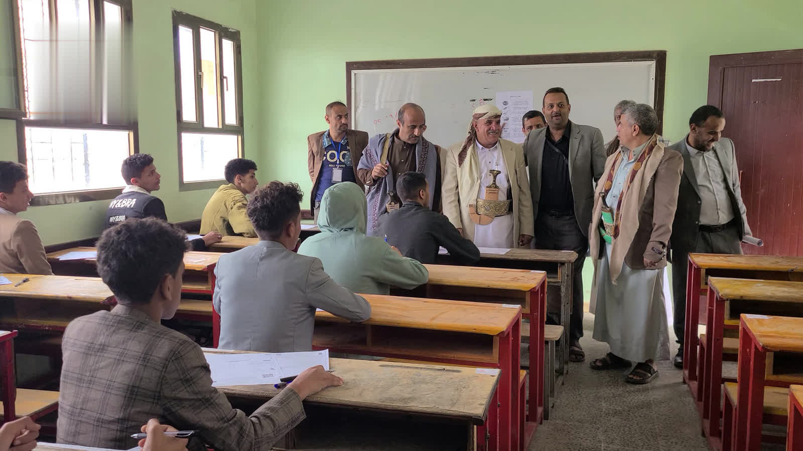 تفقد سير اختبارات الشهادة الثانوية في المحويت