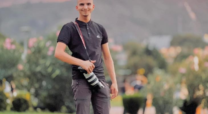 العدو الصهيوني يعتقل مصوراً فلسطينيا من شمالي القدس